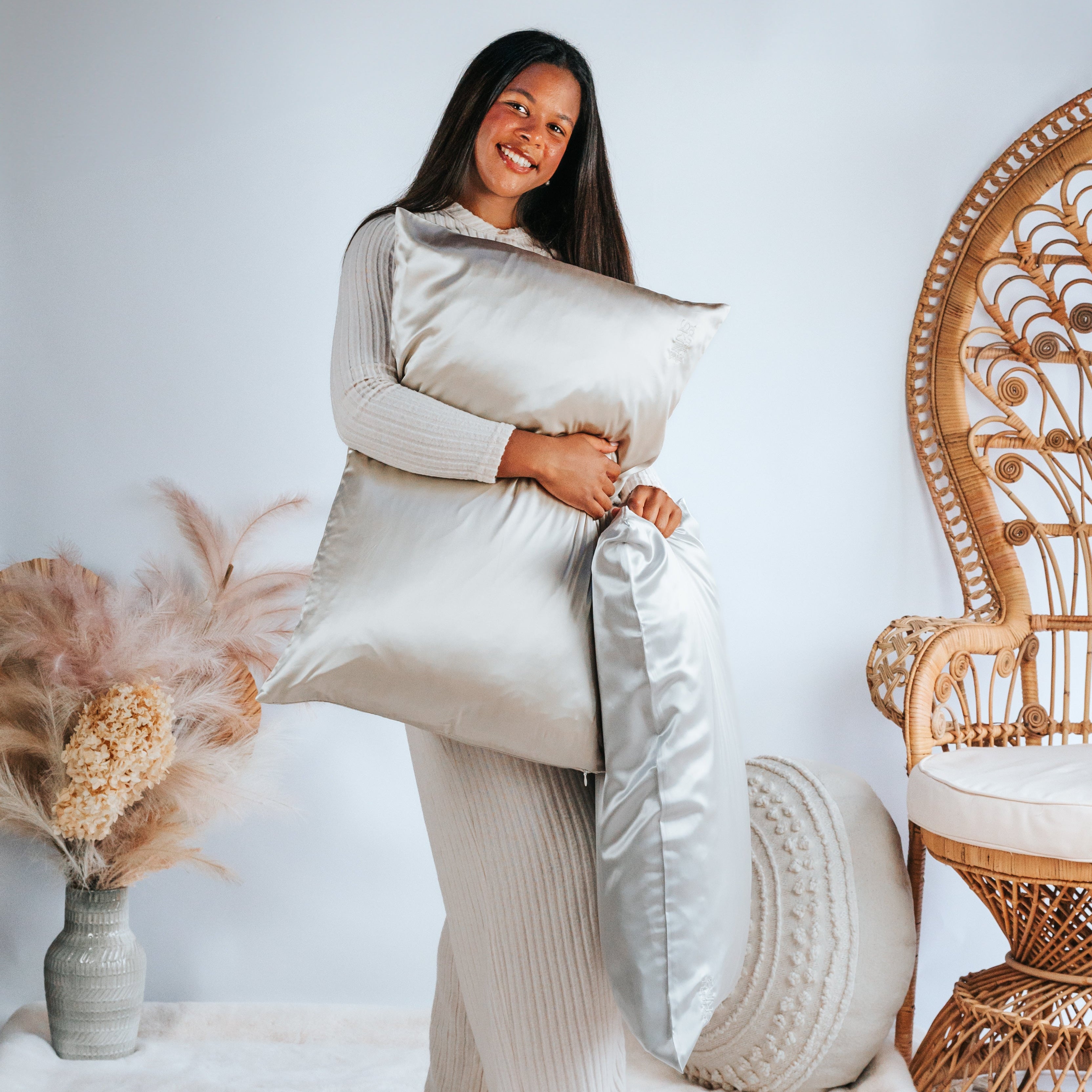 Silk Pillowcase Infused With Silver Ions