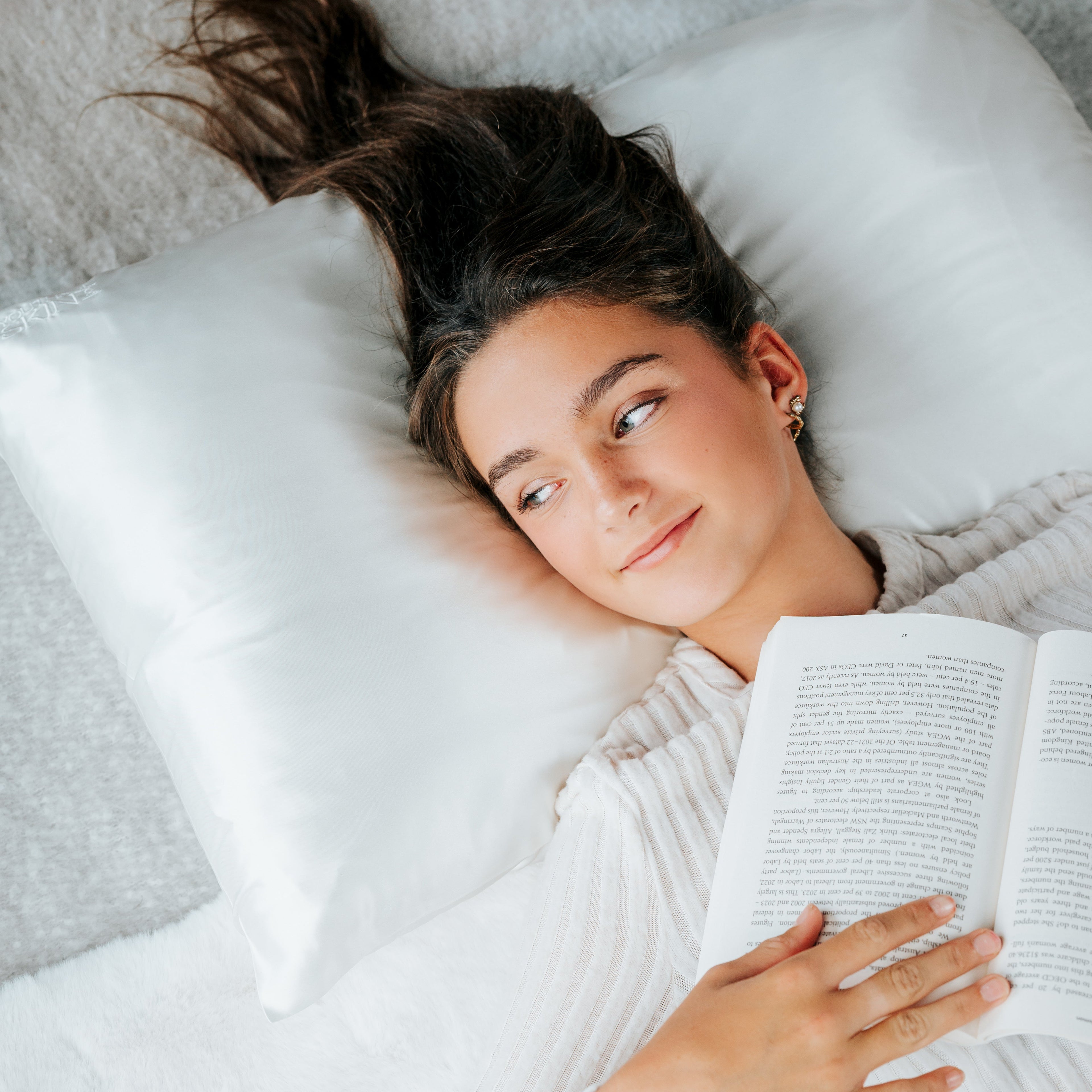 Silk Pillowcase Infused With Silver Ions